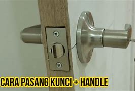 Cara Memasang Kunci Pintu Kayu